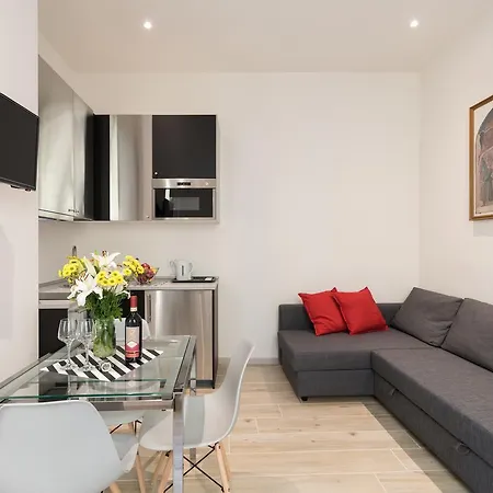 Keys Of Italy - Mudiva - Albero 2 - Train Station Modern 1 Bdr Flat 1St Floor-3